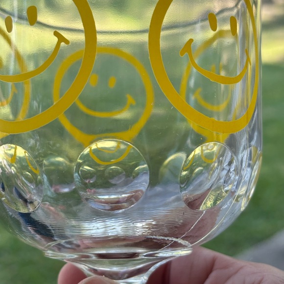 Vintage Smiley Face Goblet Beer Glass Excellent Condition 70s - Picture 8 of 8